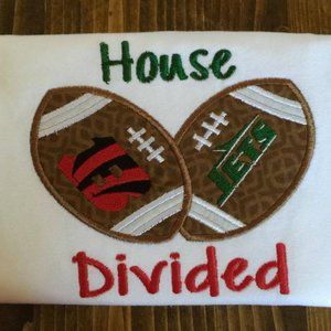 House/Baby Divided Shirt/Onesie